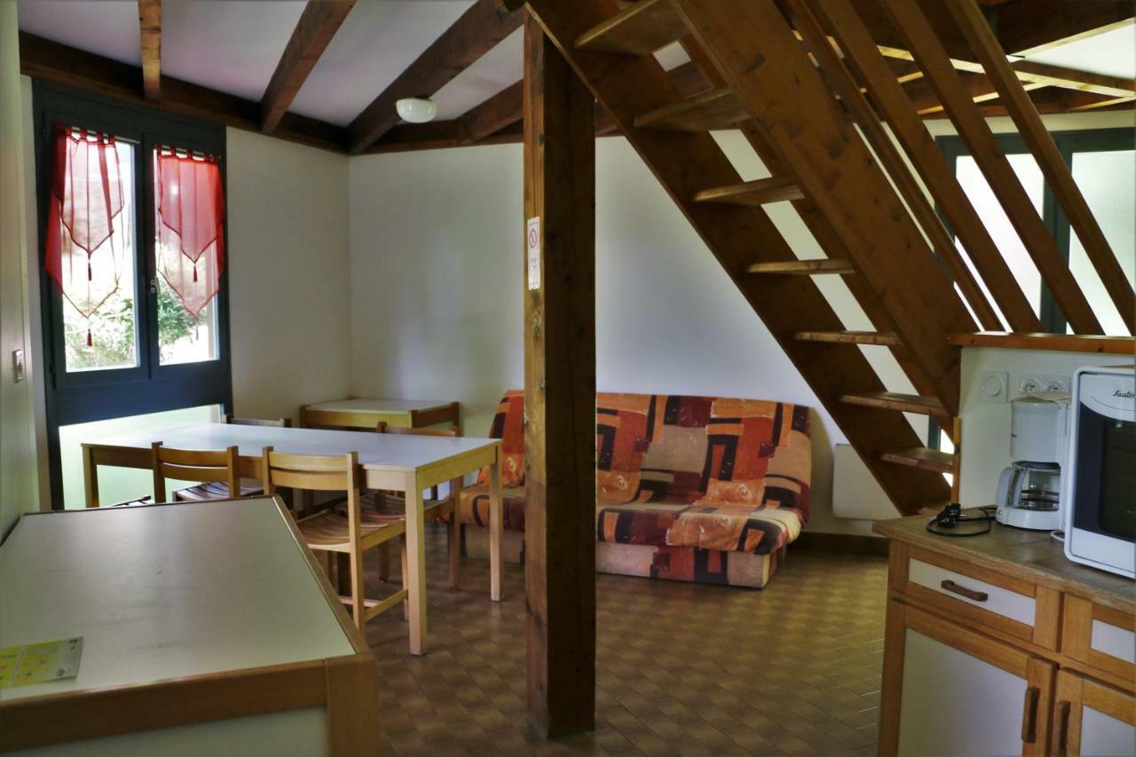Camping Le Paisserou Najac Exterior foto