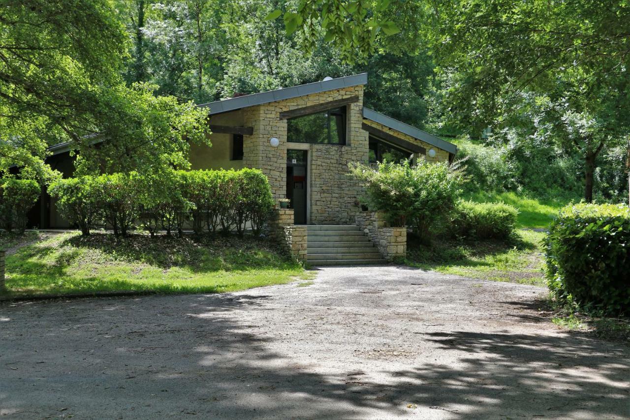 Camping Le Paisserou Najac Exterior foto
