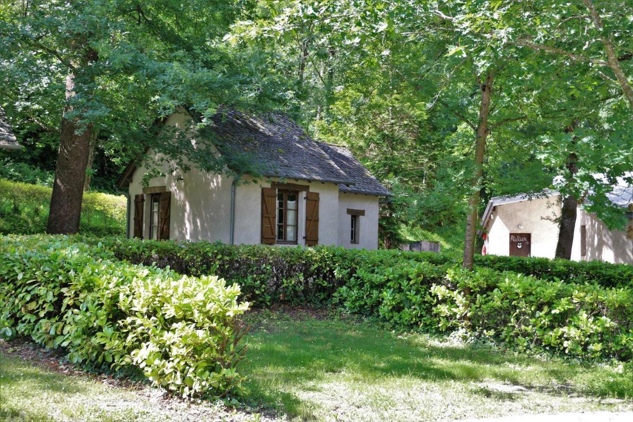 Camping Le Paisserou Najac Exterior foto